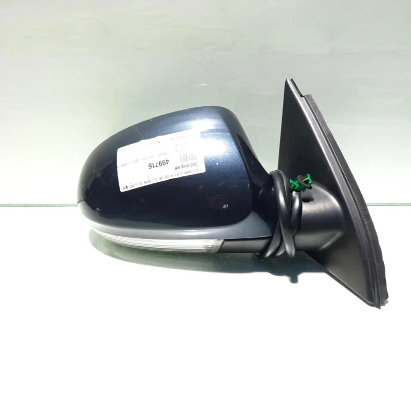 Ofertă Oglinda electrica dreapta cu semnalizare si lumina ambientala, VW Passat Variant (3C5) (id:499716)