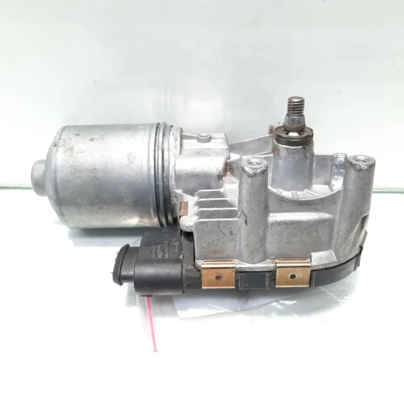 Disponibil imediat Motoras stergatoare fata, cod 1K1955119B, Vw Golf 5 (1K1) (id:498831)