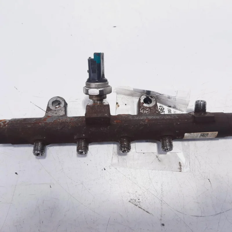 Rampa injectoare cu senzori, cod 8200704212, Dacia Duster, 1.5 DCI, K9K898 (id:496776) Cumpără online