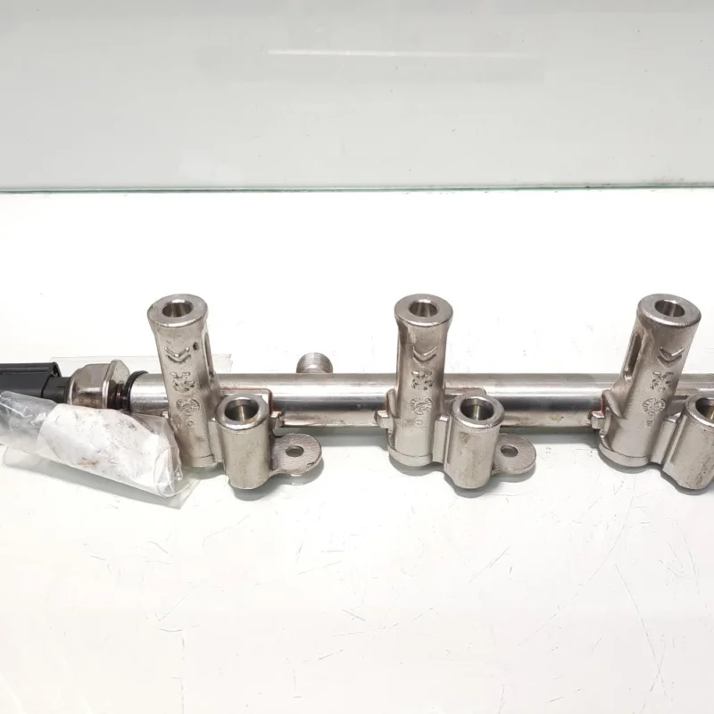 Rampa injectoare cu senzor, cod 9802438180, Citroen C4 (II), 1.2 THP, HNY (idi:485456) Chilipir