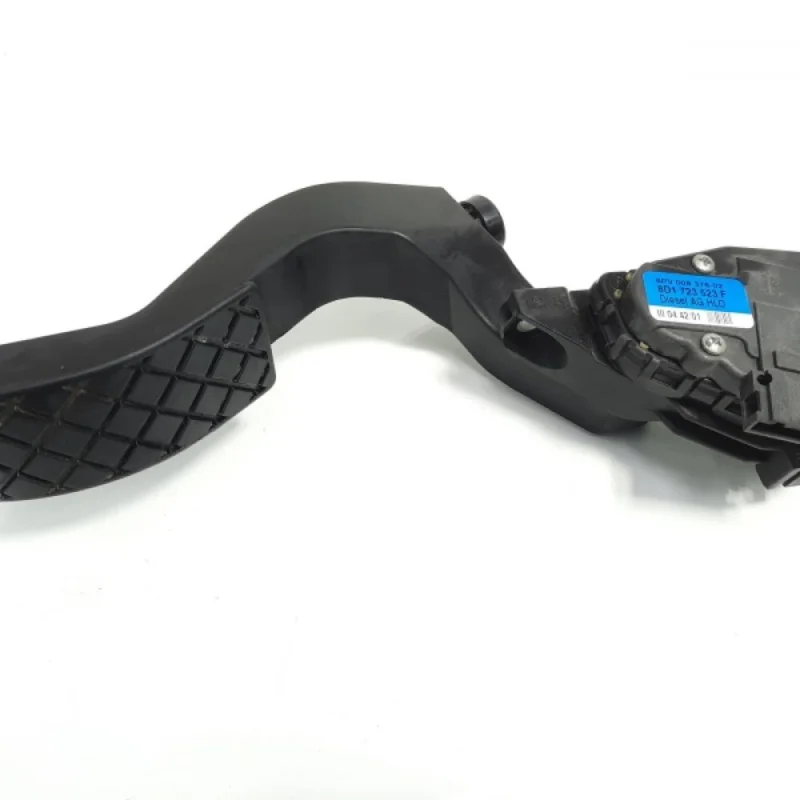 Cel mai bun preț Pedala acceleratie cu senzor, cod 8D1723523F, VW Passat (3B3) (idI:374966)