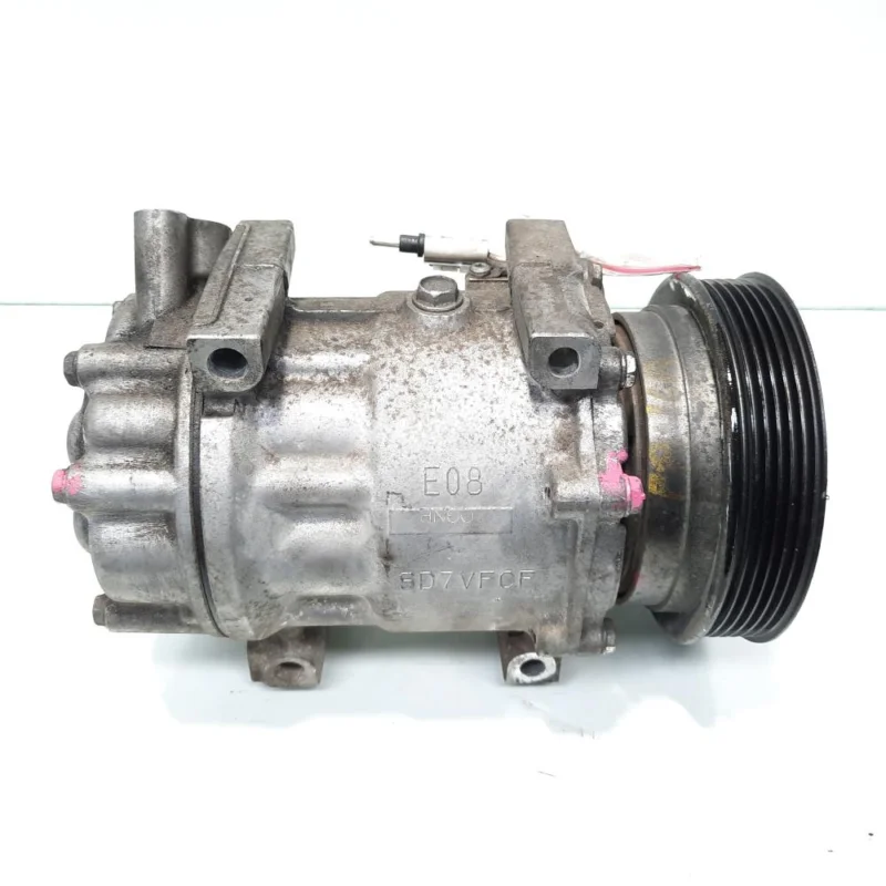 Compresor clima, cod 926007398R, Dacia Duster (id:463165) Cel mai vândut