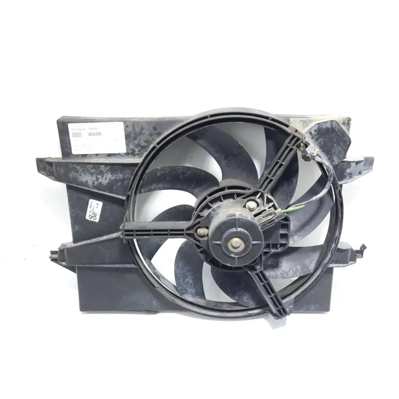 Preț redus Electroventilator, cod 8240365, Ford Fusion (JU), 1.4 TDCI, F6JA (idi:484398)