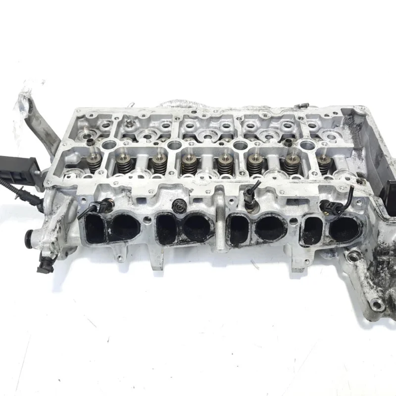 Vezi acum Chiulasa cu 2 axe came, cod 85137090400, Bmw 1 (F20, F21) 2.0 diesel, B47D20A (idi:488004)