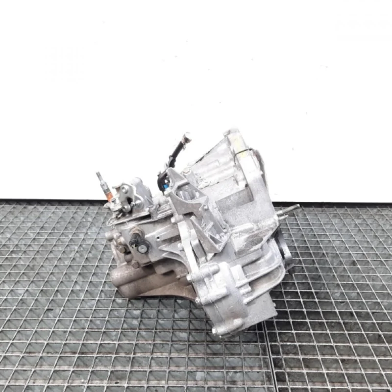 Ofertă specială Cutie viteza manuala, cod 8200128325, Renault Megane 2 Sedan, 1.9 dci, F9Q812, 6 vit man (pr:110747)