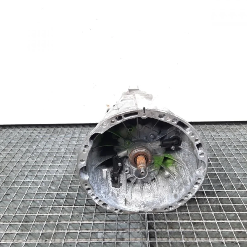 Cutie viteze manuala, cod R2122610101, Mercedes Clasa C (W204) 2.2 cdi, OM651911, 6 vit man (id:477714) Vezi acum