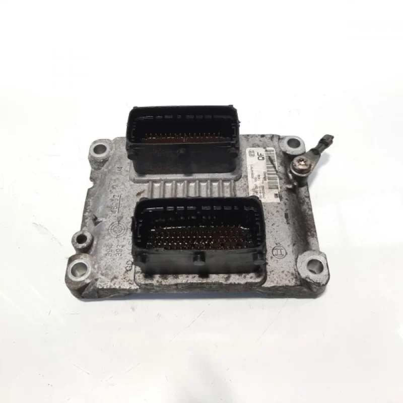 Cumpără online Calculator motor, cod GM24420562, Opel Astra G Combi (F35), 1.4 benz, Z14XEP (idi:481947)