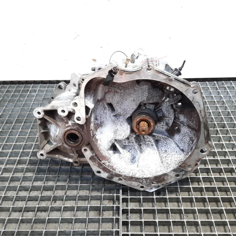 Cutie viteza manuala, cod GM55351000, Opel Vectra C Combi, 2.2 dti, Y22DTR, 5 vit man (pr:286779) Nu rata