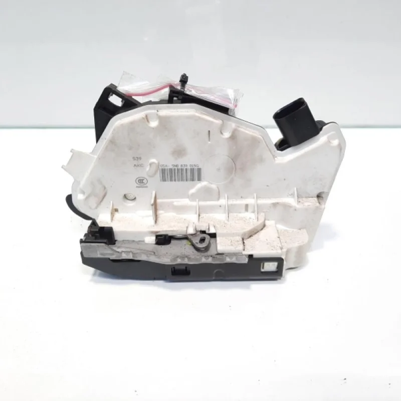 Plată securizată Broasca stanga spate, cod 5N0839015G, Vw Passat CC (357) (id:478066)