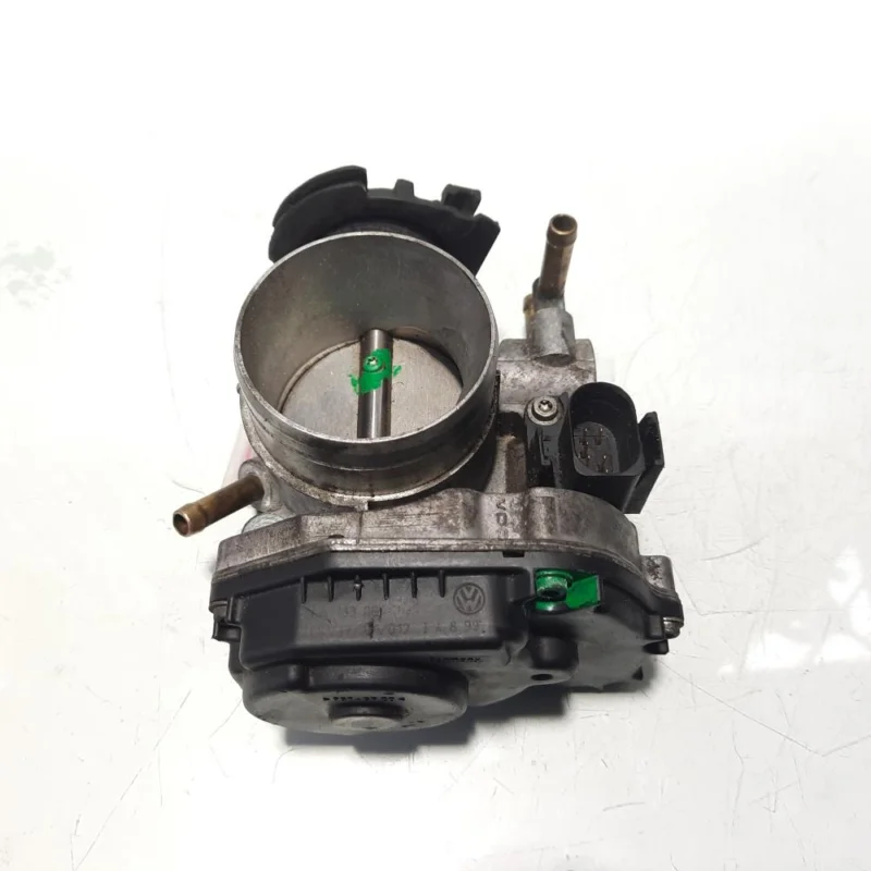 Ofertă limitată Clapeta acceleratie, cod 06A133064J, Skoda Octavia 1 Combi (1U5) 1.6 B, AEH (idi:313708)