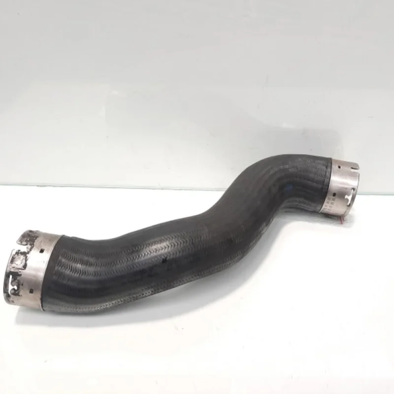 Vezi acum Furtun intercooler, cod A2045282182, Mercedes CLS (C218), 2.2 CDI, OM651924 (idi:474028)