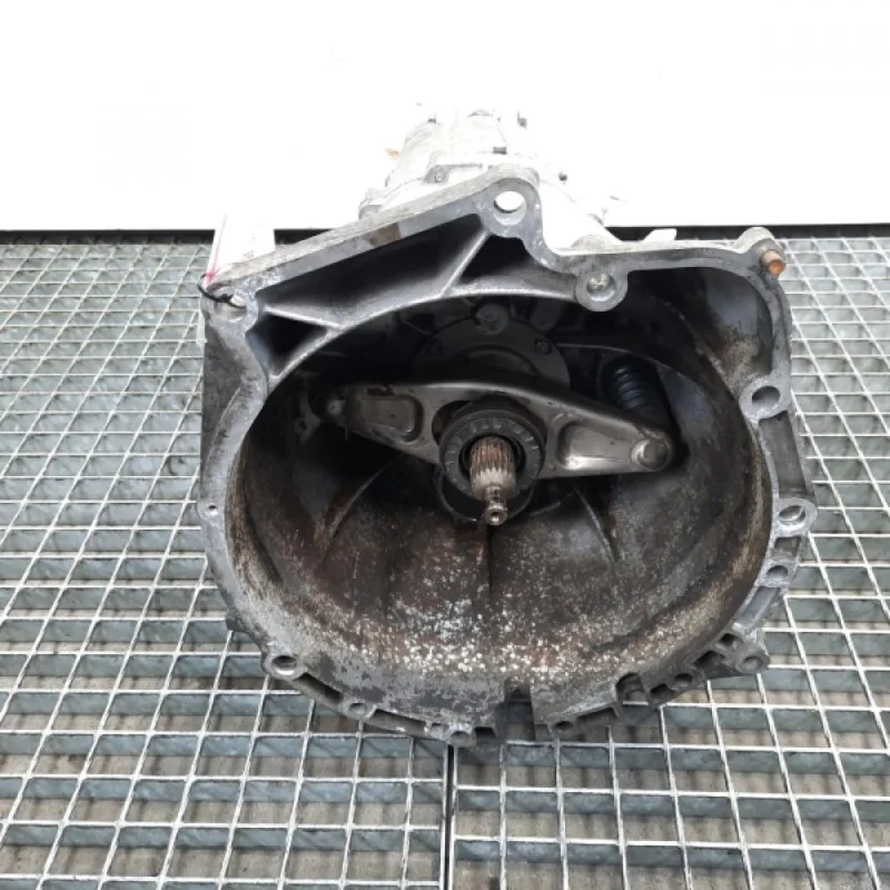 Reducere extra Cutie viteze manuala cu Start Stop, cod 1069401059, Bmw 5 Touring (E61), 2.0 diesel, N47D20C, 6 vit man (idi:472869)