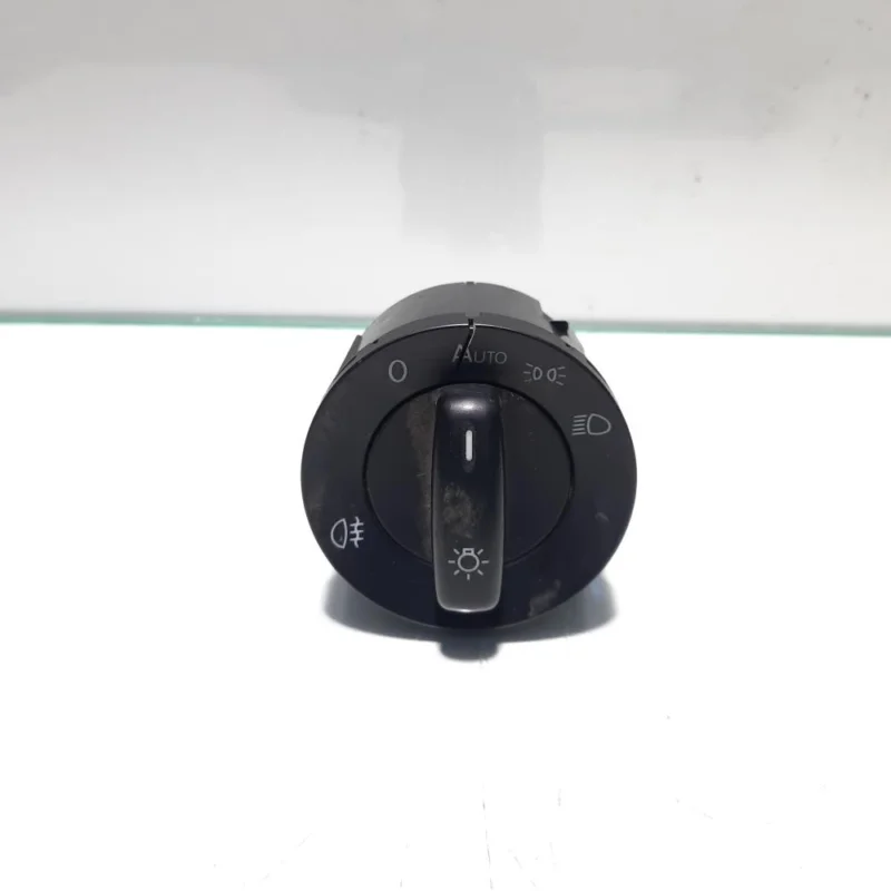 Bloc lumini cu functie auto, cod 1K0941431AR, VW Passat Variant (3C5) (idi:452117) Cumpără online
