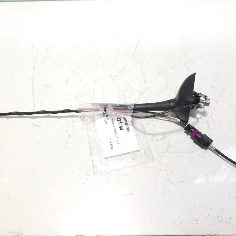 Reducere Antena radio, cod GM13331944, Opel Astra J (id:471744)