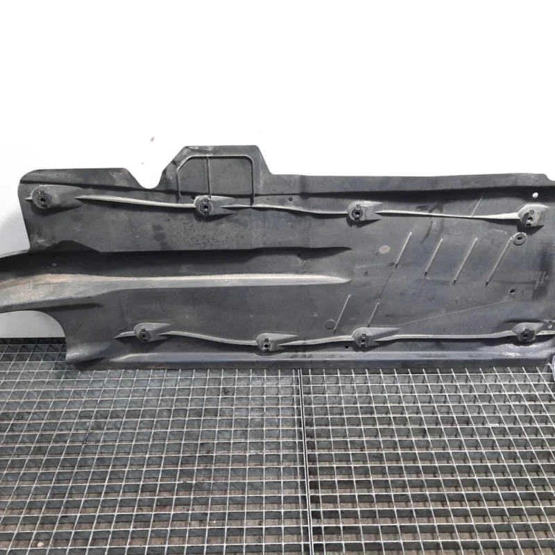 Scut caroserie stanga, cod 6RA825201, Skoda Rapid (NH3) 1.6 tdi (id:469957) Premium