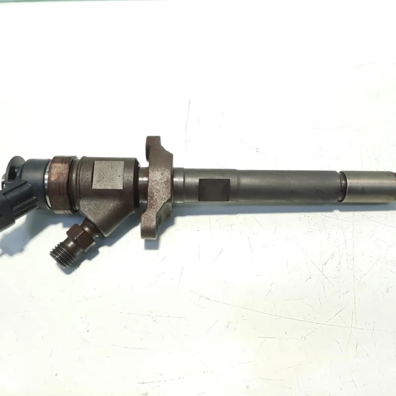 Injector, cod 0445110311, Peugeot 308 SW, 1.6 HDI, 9HX (idi:467126) Ofertă limitată