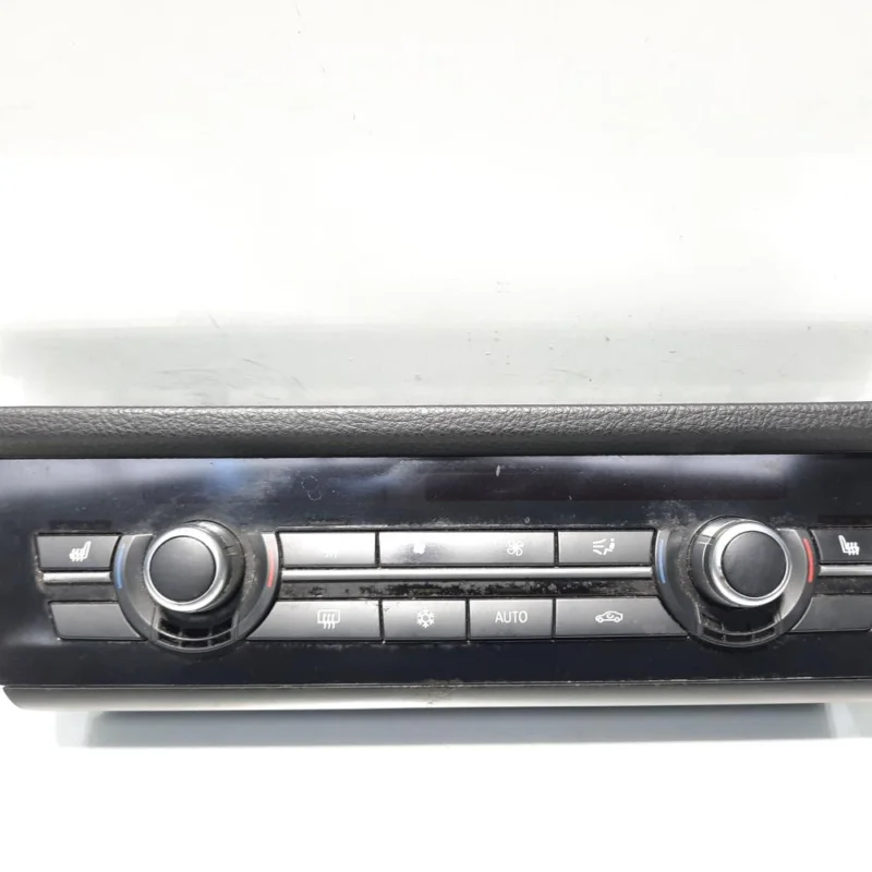 Display panou ac, cod 9241243-01, Bmw 1 Cabriolet (E88) (idi:444395) Ieftin