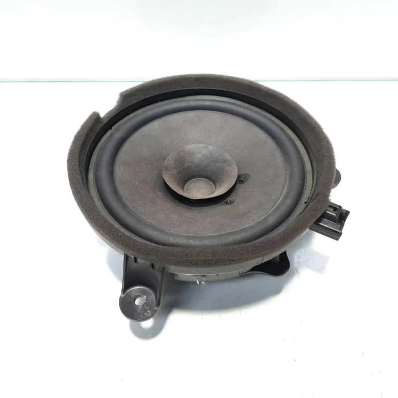 Comandă acum Boxa dreapta spate, cod 30752083, Volvo S40 ll (MS) (id:467047)