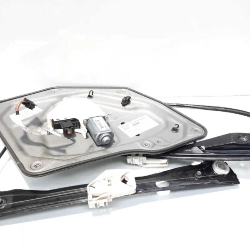 Macara electrica dreapta fata, cod 3T0837402A, 8K0959802, Skoda Superb II (3T4) (id:466984) Cumpără online