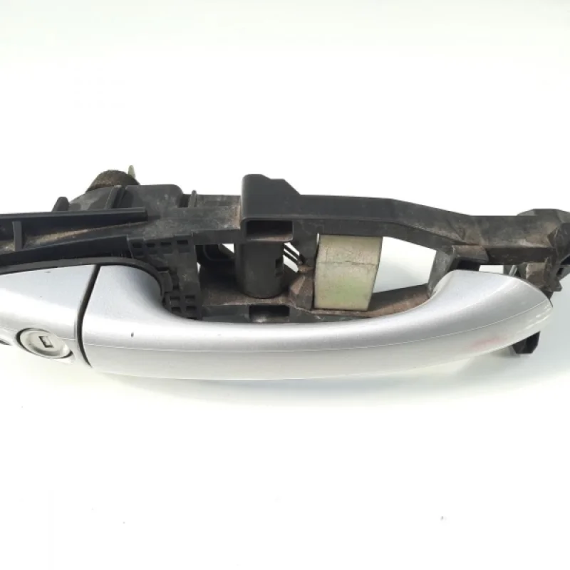 Maner dreapta fata, Mercedes Clasa C T-Model (S203) (idi:301733) Preț promoțional