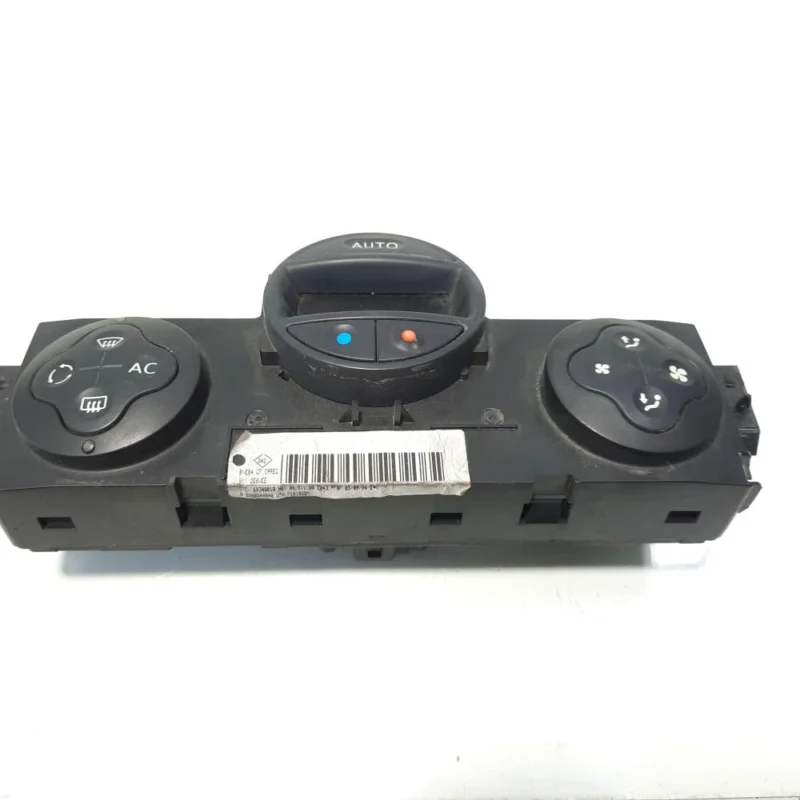 Vezi acum Display climatronic, cod 8200344840, Renault Megane 2 Combi (id:465787)