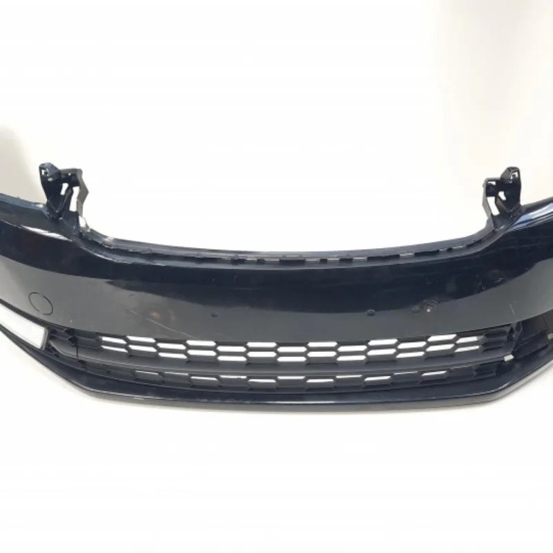 Livrare rapidă Bara fata cu grila si proiectoare, cod 5JA807221, Skoda Rapid (NH3) (id:465811)