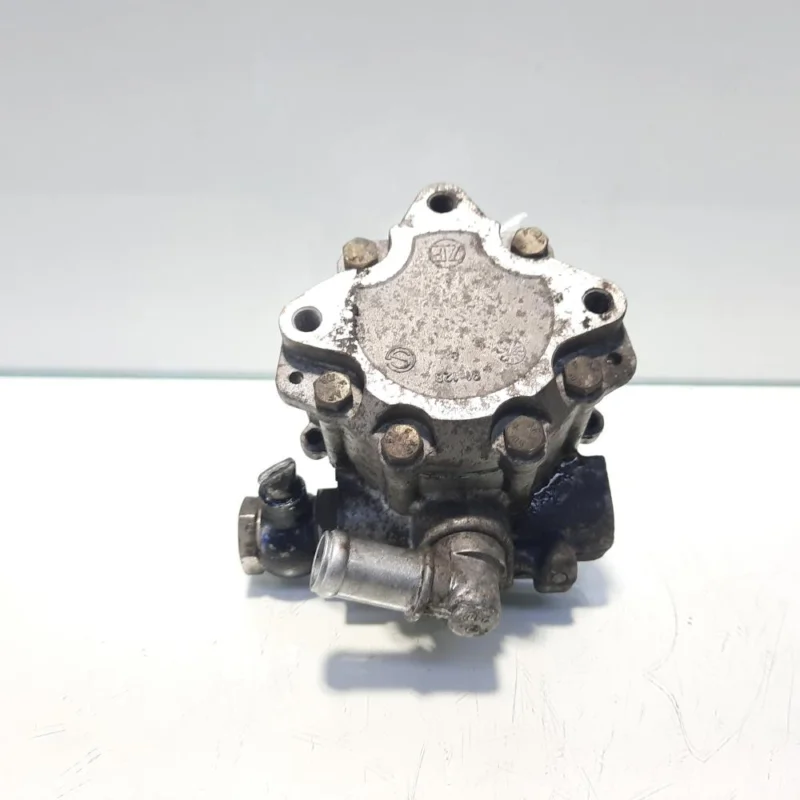 Preferatul clienților Pompa servo directie, cod 8D0145156K, Vw Passat Variant (3B5) 1.9 tdi, AFN