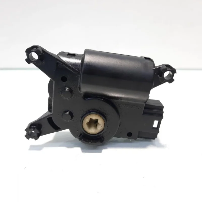 Ofertă de sezon Motoras aeroterma bord, cod 52410492R, VW Transporter 5 (7HB, 7HJ), 1.9 TDI, BRS (id:460397)