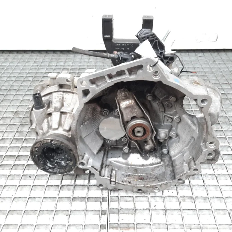 Cutie viteza manuala, cod MZL, VW Polo sedan (6R), 1.6 TDI, CAY, 5 vit (pr:110747) Retur ușor