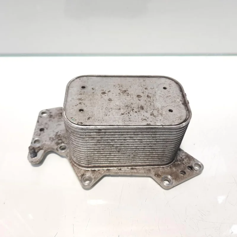 Vezi acum Racitor ulei, cod 059117021K, Audi A6 (4F2, C6), 3.0 TDI, CDYA