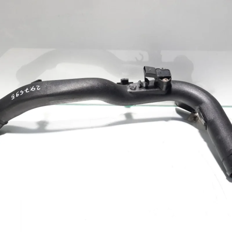 Tub intercooler cu senzor, cod 8D0145840S, Vw Passat (3B3) 1.9 tdi, AVB (id:297595) Preț redus