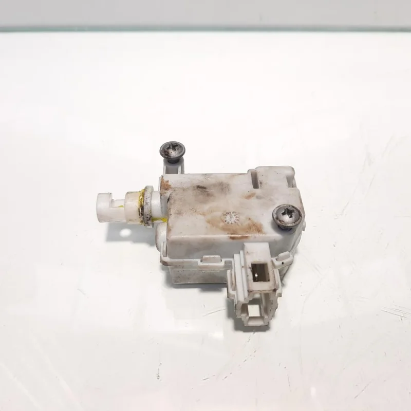 Super ofertă Motoras deschidere usa rezervor, cod 3AA810773, Vw Passat Variant (365) (id:457141)