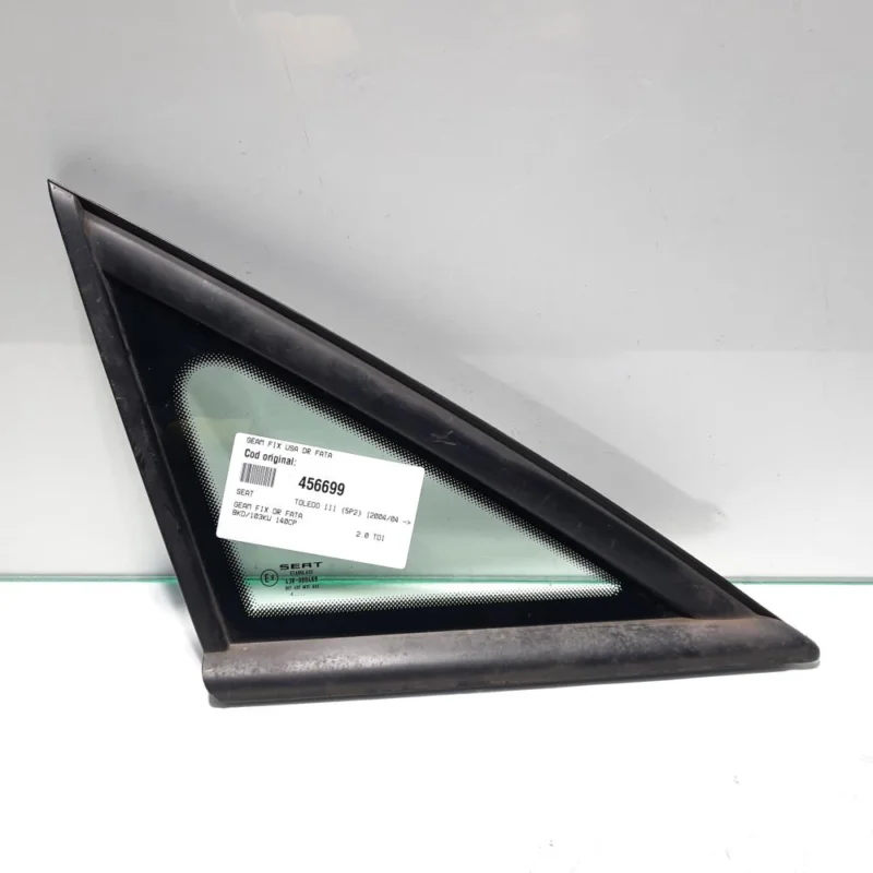 Calitate înaltă Geam fix dreapta fata, Seat Toledo 3 (5P2) (id:456699)