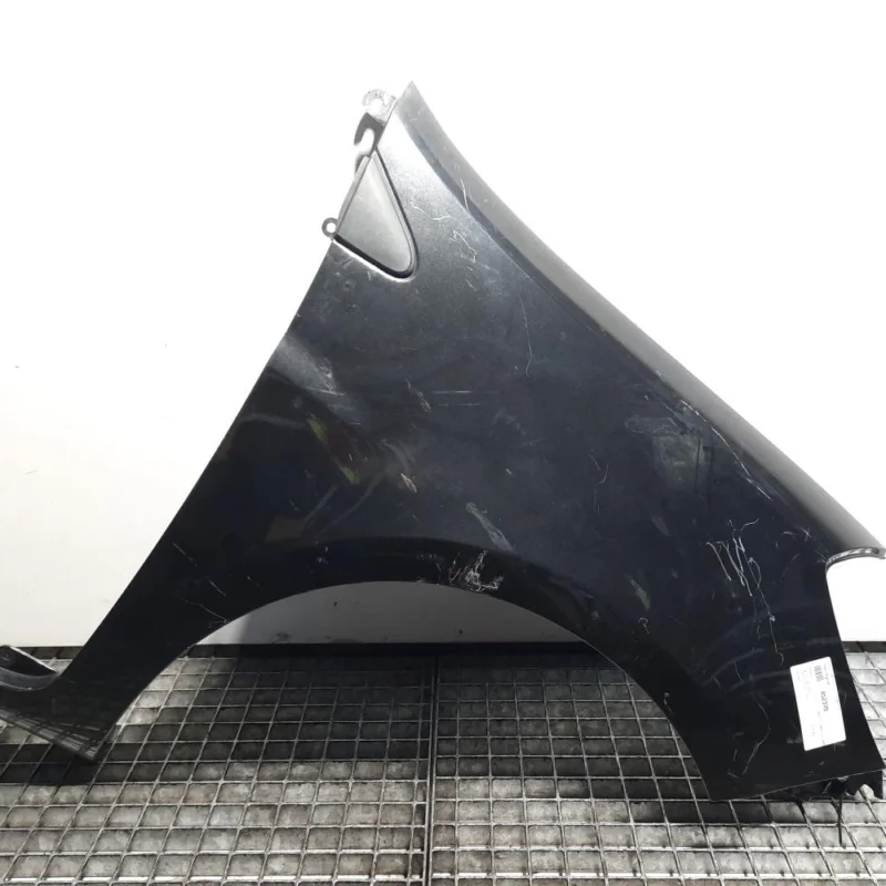 Disponibil imediat Aripa dreapta fata, Renault Clio 3 (id:452370)