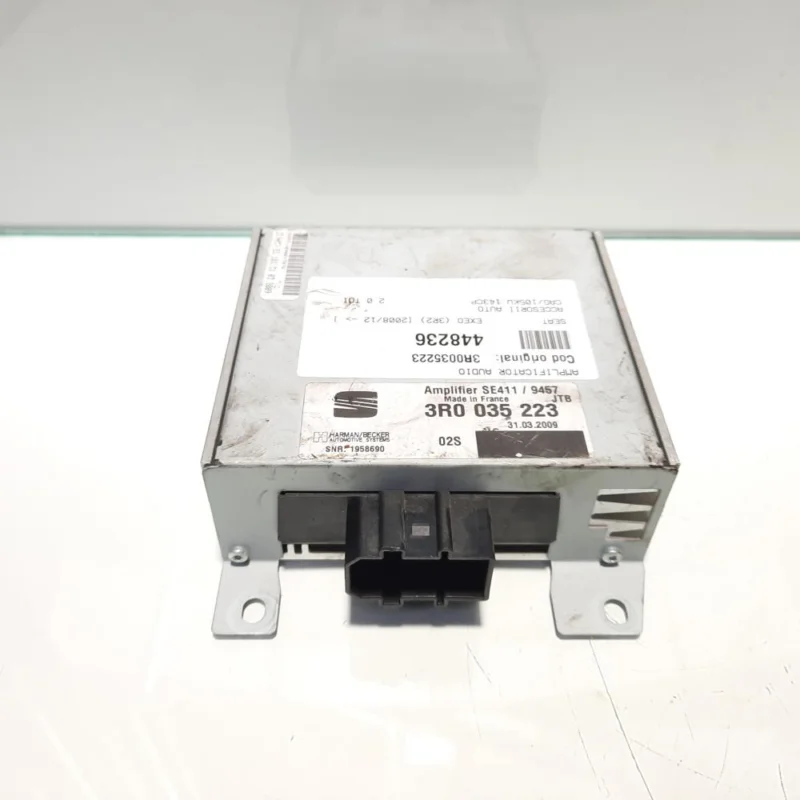 Amplificator audio, Seat Exeo ST (3R5) [Fabr 2009-2013] 3R0035223 Reducere