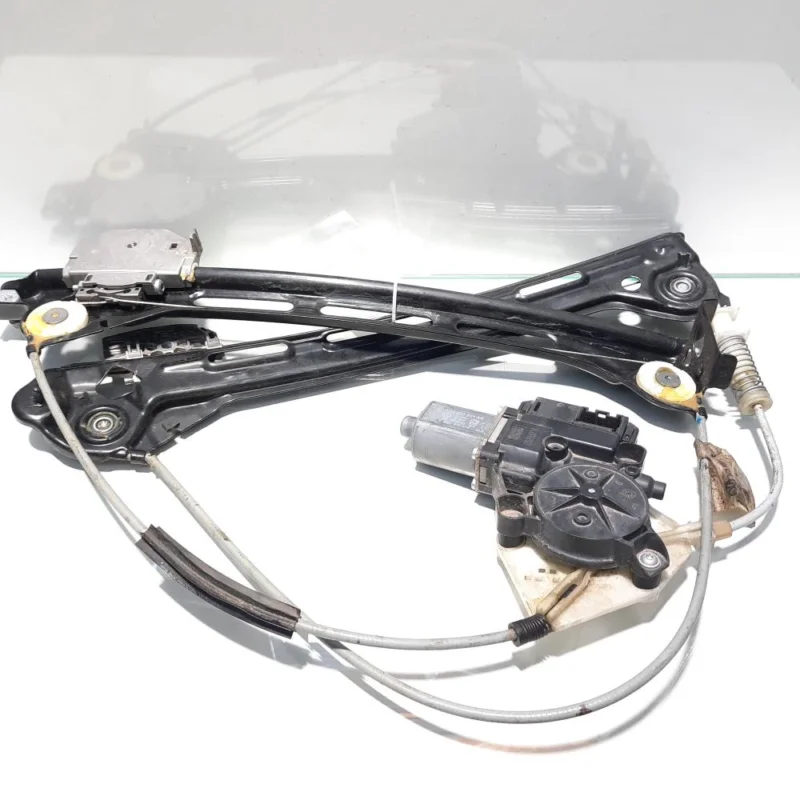 Macara cu motoras stanga fata, Vw Beetle (5C1) [Fabr 2011-prezent] (id:448536) Cumpărături sigure