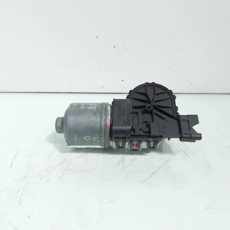 Motoras stergatoare fata, Dacia Sandero [Fabr 2008-2012] 0390241544 (id:436569) Reducere specială