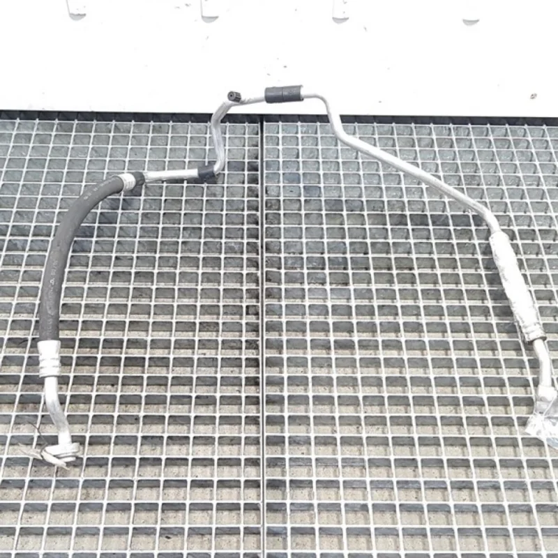 Ofertă limitată Conducta clima, Vw Golf 6 (5K1) [Fabr 2009-2013] 2.0 tdi, CFFB, 3C0820743CC