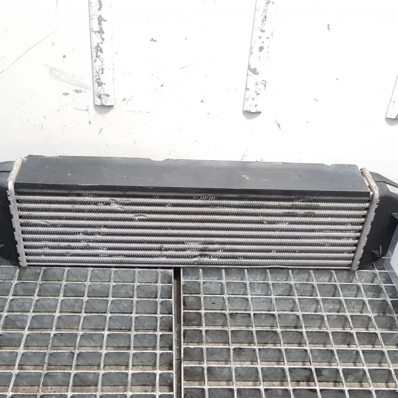 Super ofertă Radiator intercooler, Bmw X3 (E83) [Fabr 2003-2009] 2.0 D, N47D20A, 6650758 (id:413201)