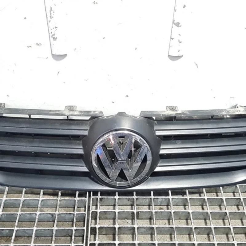 Ieftin Grila bara fata centrala cu sigla, Vw Polo (9N) [Fabr 2001-2008] 6Q0853653E (id:408997)