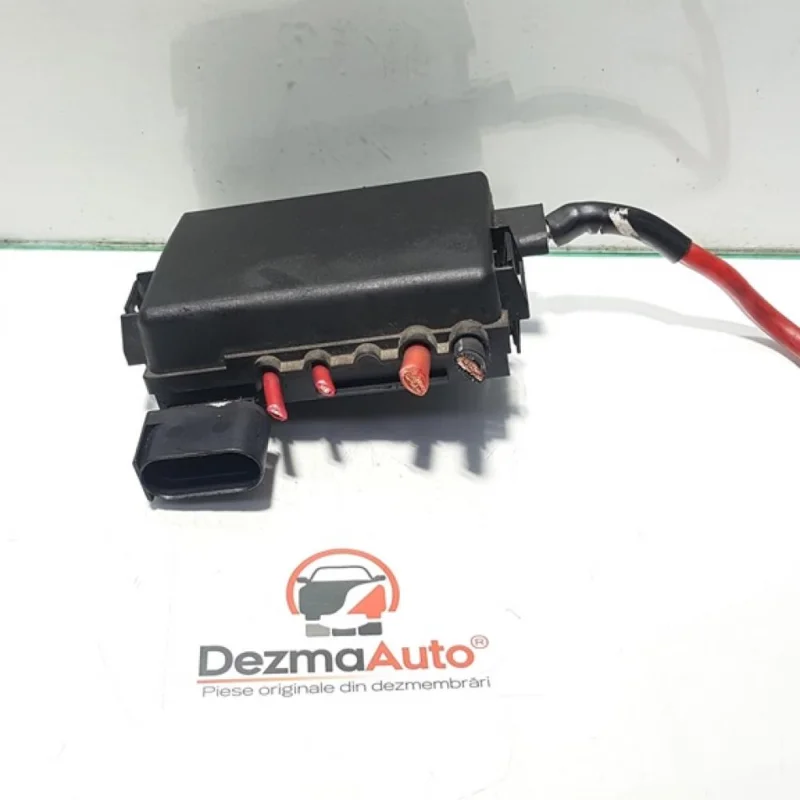 Tablou sigurante borna baterie (+) Vw New Beetle (9C1, 1C1) [Fabr 1998-2010] 1.9 tdi, 1C0937549D (id:405093) Vezi acum