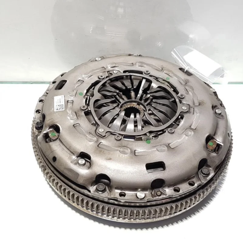 Preț mic Volanta masa dubla cu placa presiune, Vw Golf 7 Variant (BA5), 2.0 tdi, DFG, 6 vit man, 4x4 (id:397417)