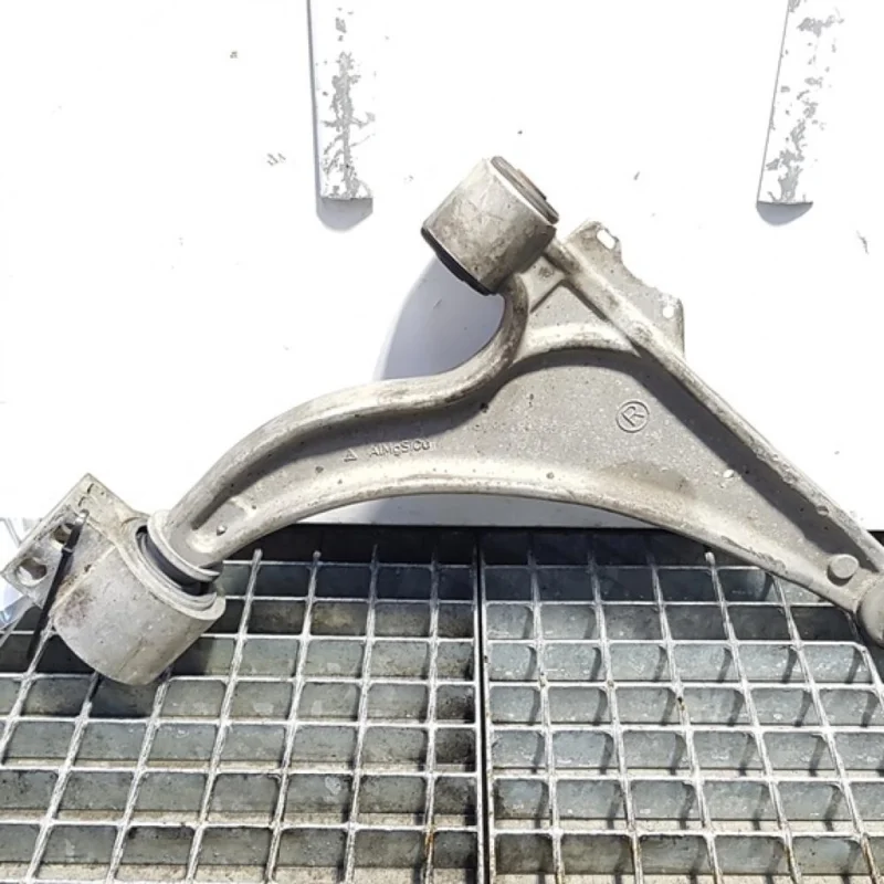 Brat trapez dreapta fata, Opel Astra J Combi, 2.0 cdti (id:400506) Disponibil imediat