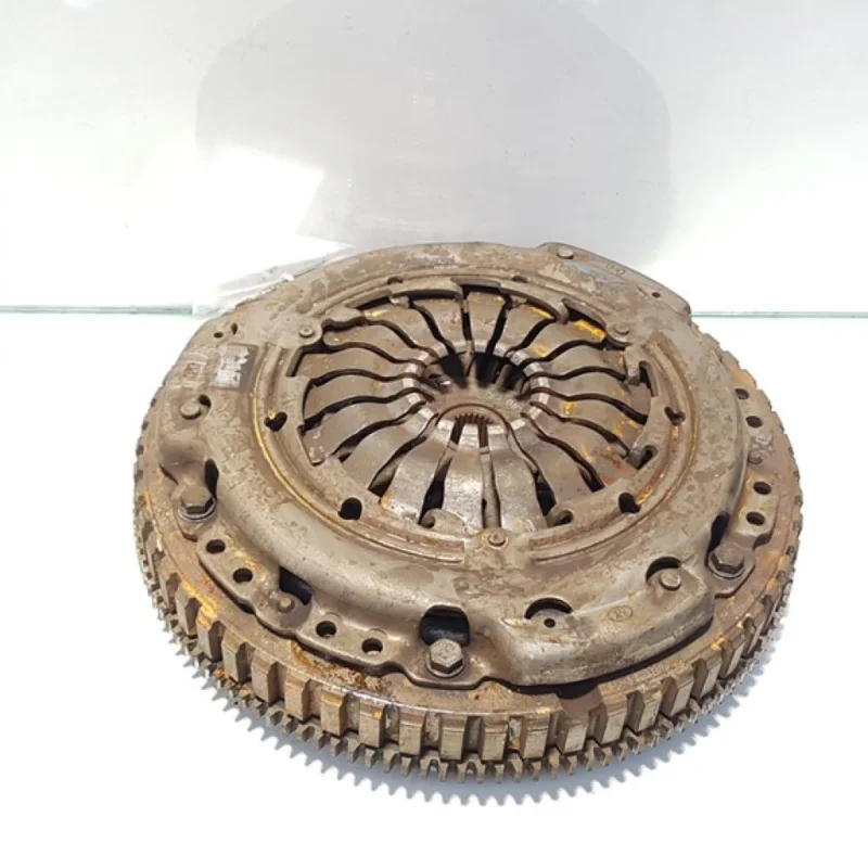 Preferatul clienților Volanta masa simpla, Renault Clio 4 , 1.5 dci, 5 vit man (id:396995)