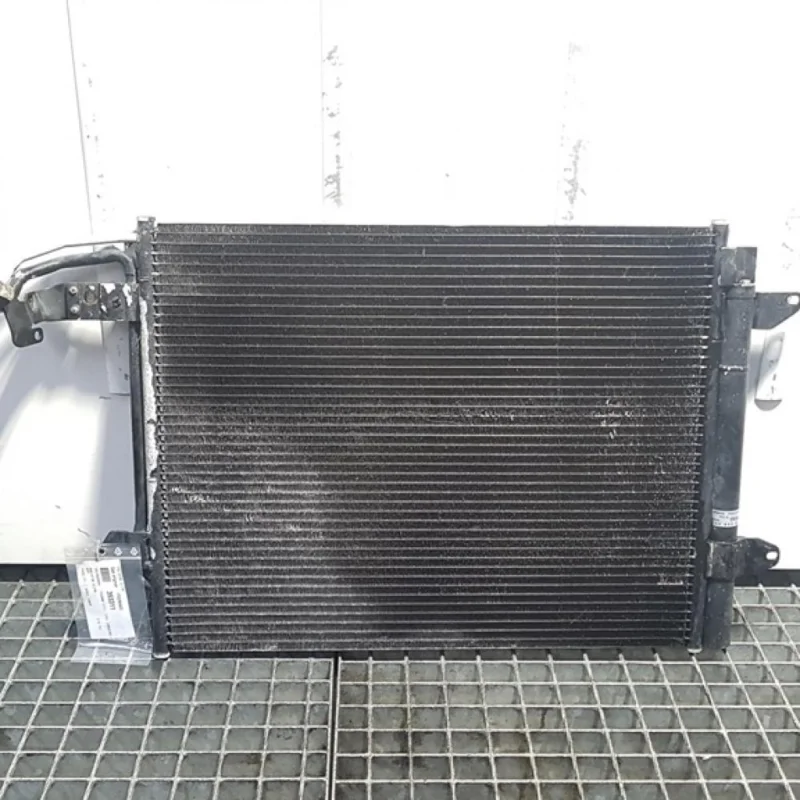 Ofertă exclusivă Radiator clima, Vw Touran (1T1, 1T2) 2.0 tdi, BMM, 1T0298403 (id:393311)