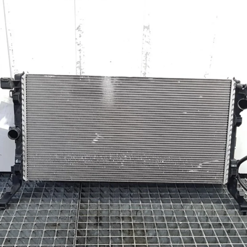 Radiator racire apa, Renault Laguna 3, 2.0 dci, M9R802, 214100005R (id:392435) Livrare gratuită