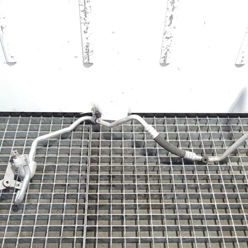 Cumpără online Conducta clima, Renault Laguna 3, 2.0 dci, M9R802, 924500001R (id:392461)