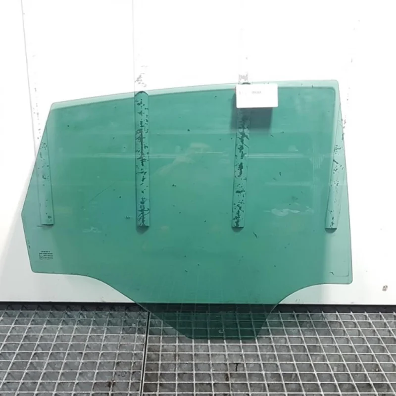 Preț redus Geam usa dreapta spate, Seat Altea (5P1) (id:389368)