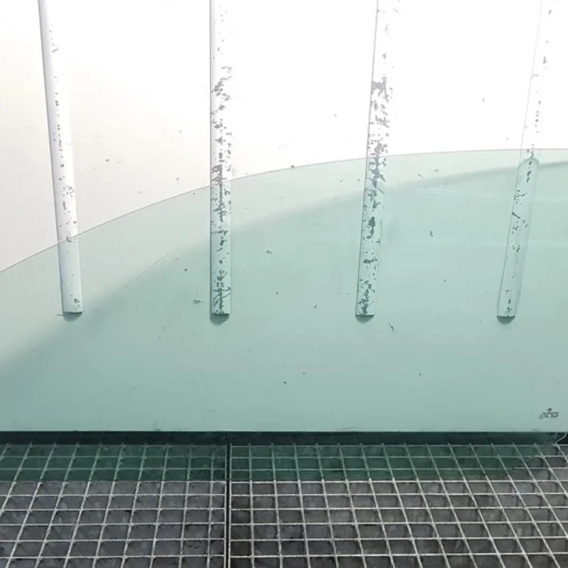 Geam stanga fata, Vw Golf 5 (1K1) (id:386846) Lichidare de stoc