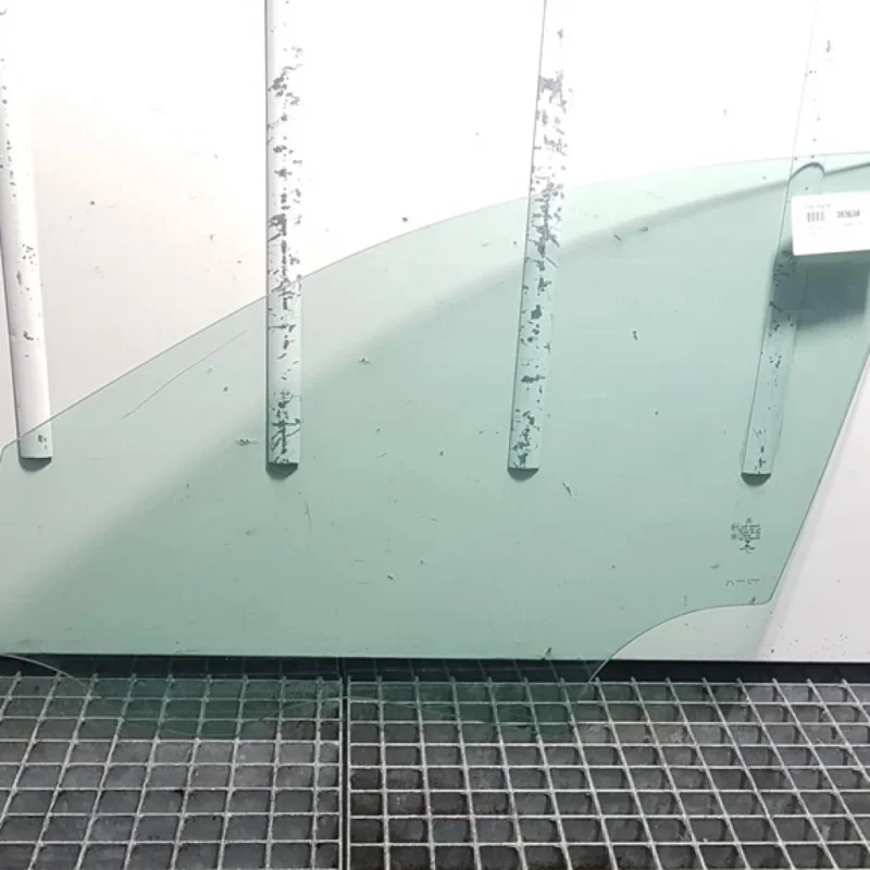 Transport gratuit Geam usa stanga fata, Mercedes Clasa C (W205) (id:383634)